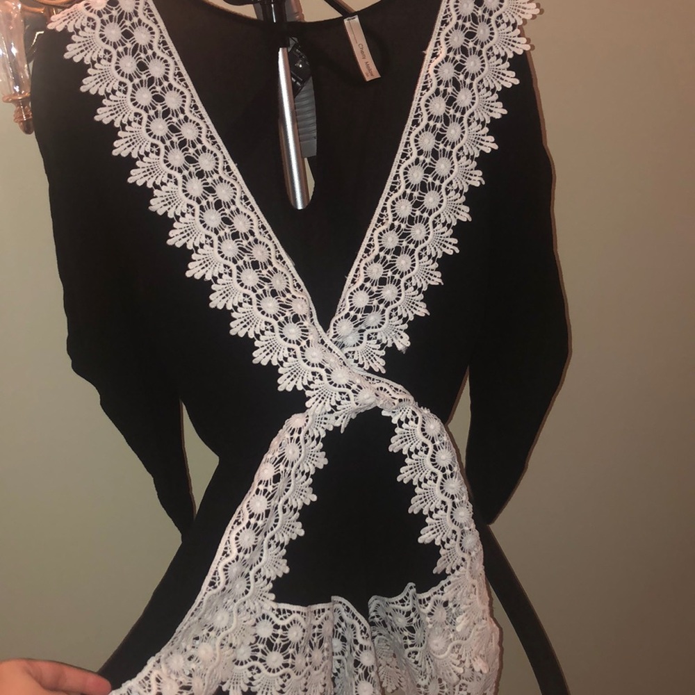 Lace detailed Romper